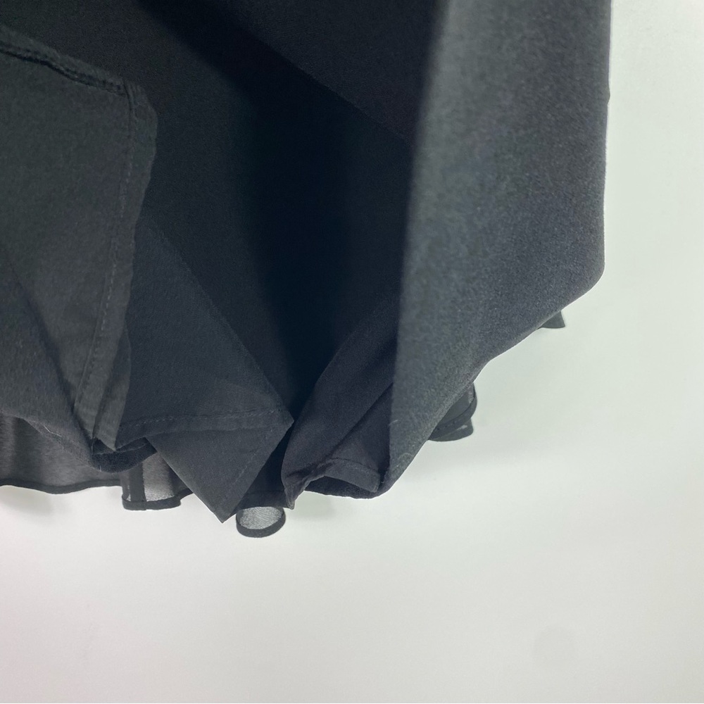 Belle Badgley Mischka Black Chiffon
Cape Knee Length Formal Dress Women's Size 4 - Picture 10 of 12